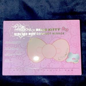 Mini Impression Vanity x Hello Kitty LED Bow Compact Mirror